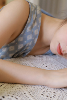 美丽的姑娘免费观看在线播放